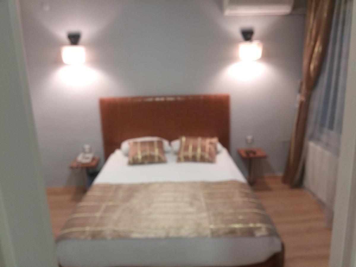 Tac Hotel 2*