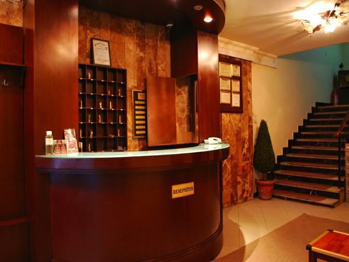 Tac Hotel 2*