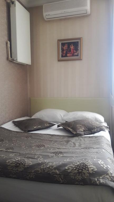 Tac Hotel Hotel